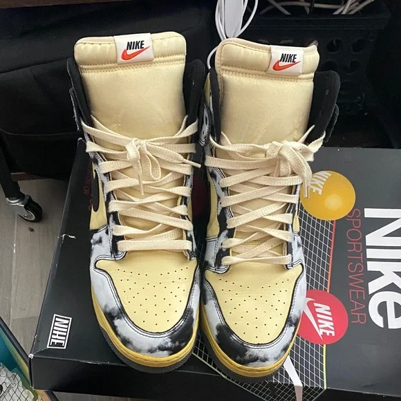 Nike Dunk High 1985 SP "Black Acid Wash" - Picture 2 of 11